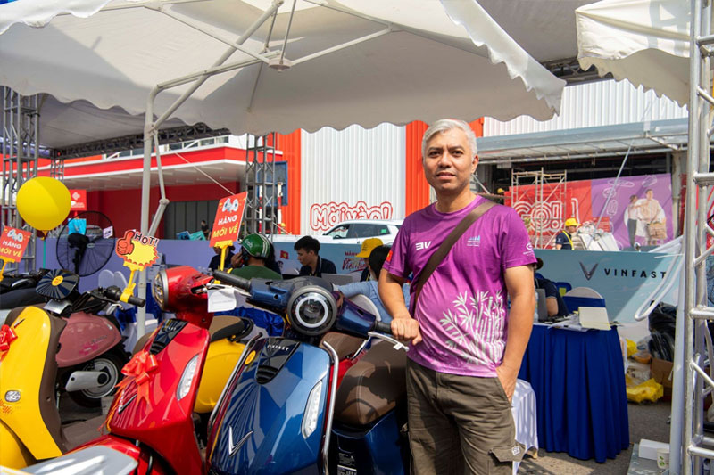 Doi-xe-may-xang-sang-xe-dien-ha-noi-powersteam-2