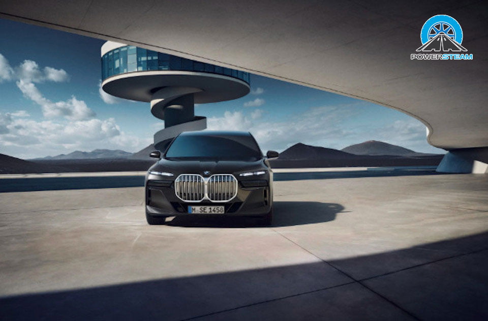bmw-i7-dong-co-dien-powersteam