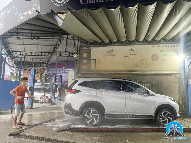 dich-vu-rua-xe-quang-anh-powersteam