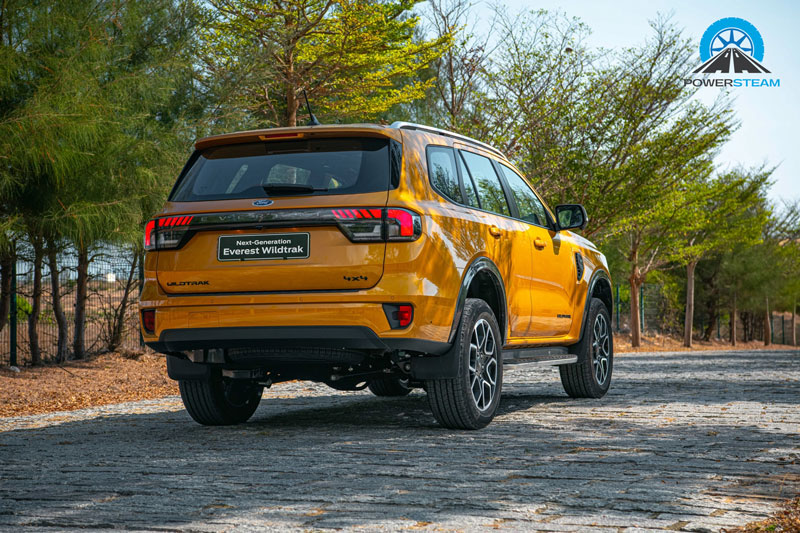duoi-xe-ford-everest-wildtrak-2023-powersteam