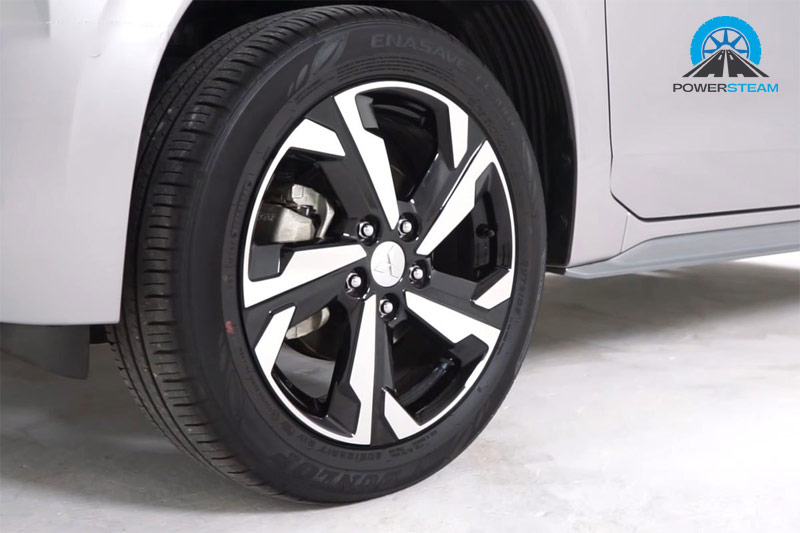 mam-xe-xpander-at-2023-powersteam