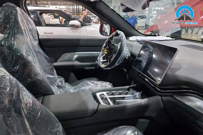 noi-that-vinfast-vf9-powersteam