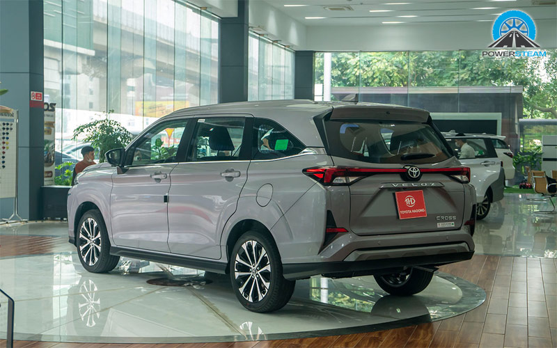 phan-duoi-xe-veloz-2023-powersteam