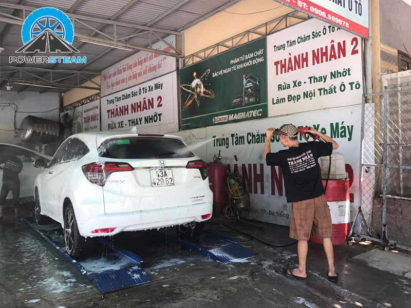 rua-xe-oto-thanh-nhan-powersteam