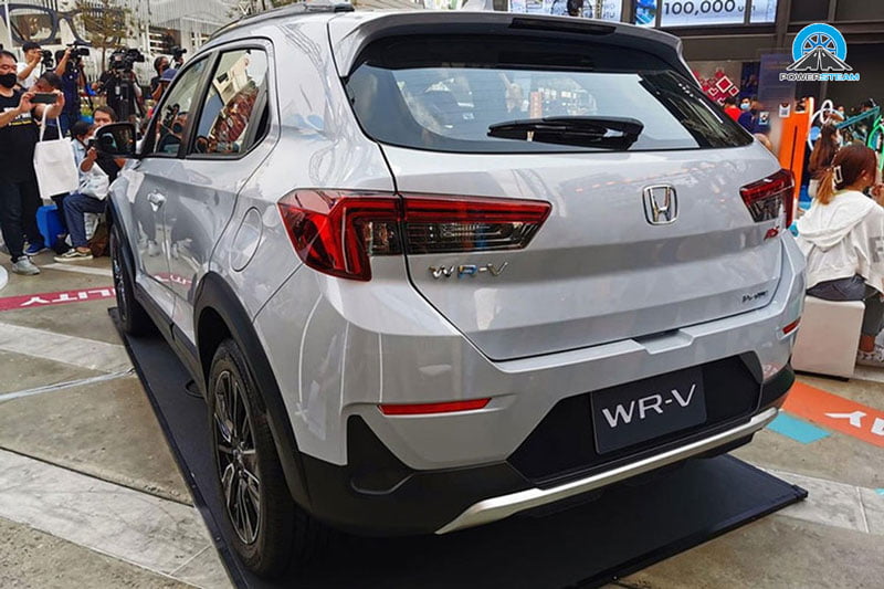 duoi-xe-honda-wr-v-2023-ban-so-san-powersteam