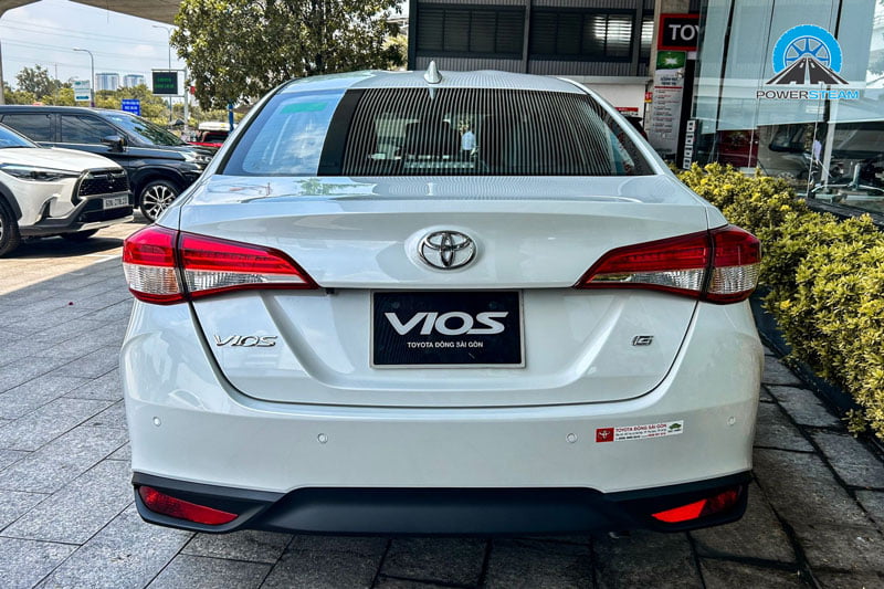 duoi-xe-toyota-vios-2023-powersteam