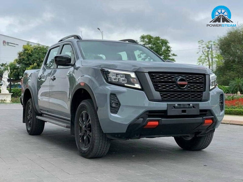 nissan-navara-giam-200-trieu-dong-powersteam