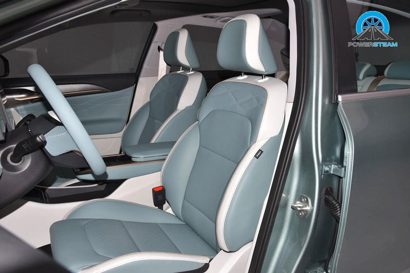 noi-that-geely-geometry-g6-va-m6-powersteam