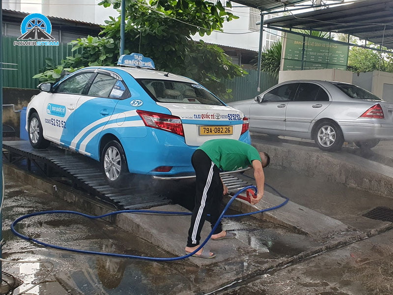 powersteam-tiem-rua-xe-bao-duong-xe-tai-nha-trang-chuyen-nghiep-powersteam
