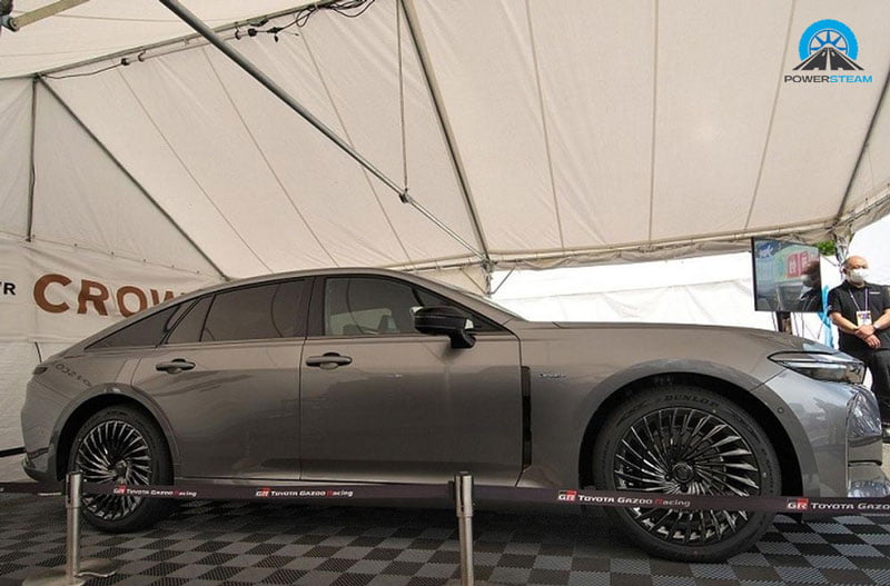 than-xe-toyota-crown-sedan-2024-powersteam