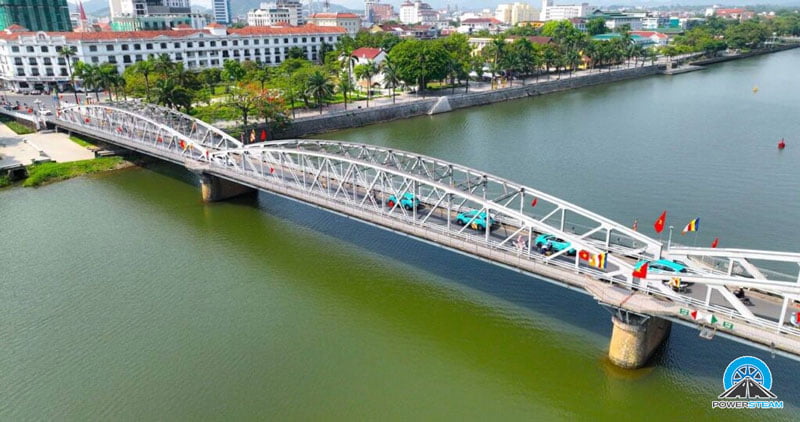 xanh-sm-qua-cau-trang-tien-powersteam