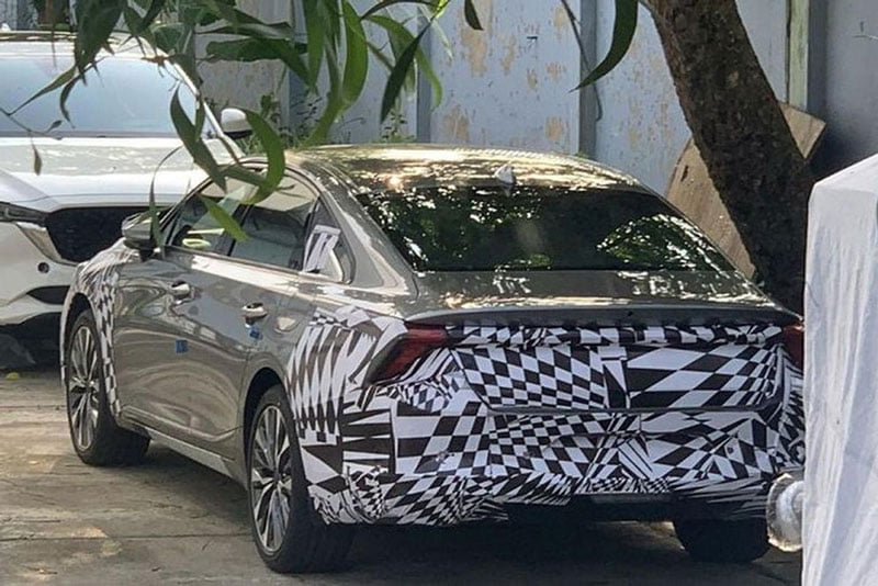 duoi-xe-kia-k8-powersteam