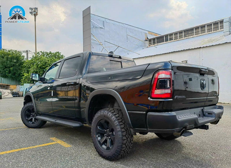 duoi-xe-ram-1500-rebel-powersteam