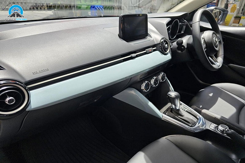 khoang-lai-mazda2-2023-ra-mat-powersteam