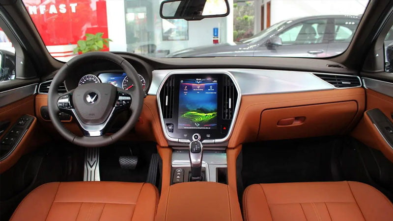 khoang-lai-vinfast-lux-a2-0-powersteam