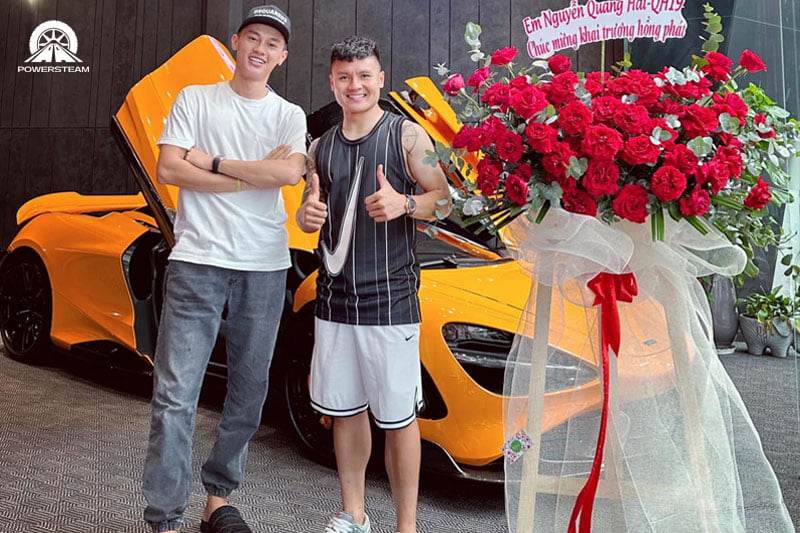 phan-cong-khanh-mclaren-765lt-powersteam