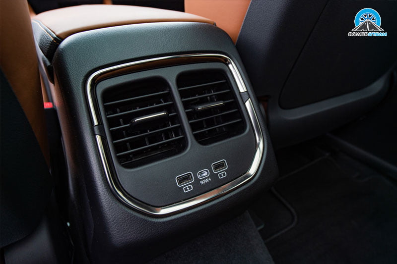 cua-gio-dieu-hoa-suv-d-vinfast-vf8-2023-powersteam