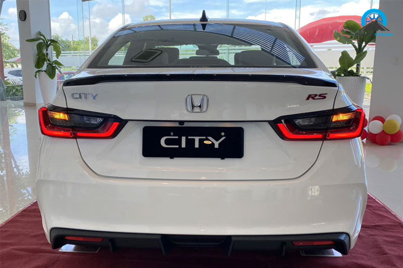duoi-xe-honda-city-2023-giam-gia-powersteam