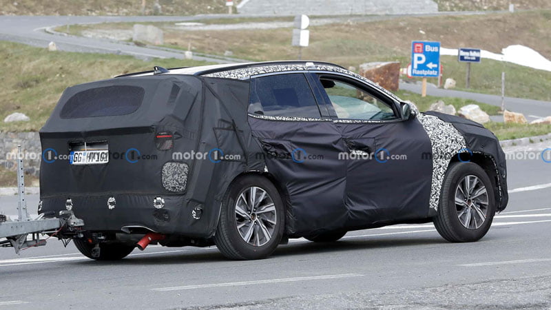 duoi-xe-hyundai-tucson-2024-powersteam