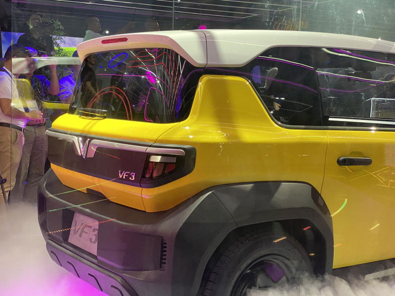 duoi-xe-mini-car-vinfast-vf3-ra-mat-powersteam