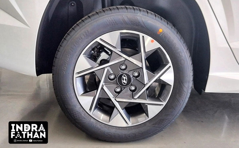 mam-xe-can-canh-hyundai-stargazer-2023-powersteam