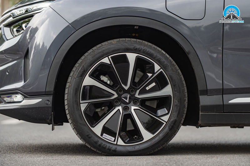 mam-xe-suv-d-vinfast-vf8-2023-powersteam