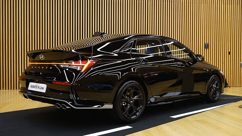 ngoai-that-hyundai-elantra-n-line-2023-powersteam