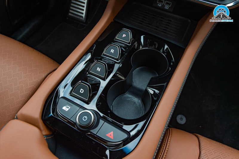 nut-so-suv-d-vinfast-vf8-2023-powersteam