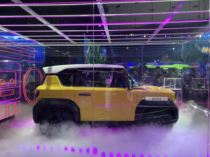 than-xe-mini-vinfast-vf3-ra-mat-powersteam