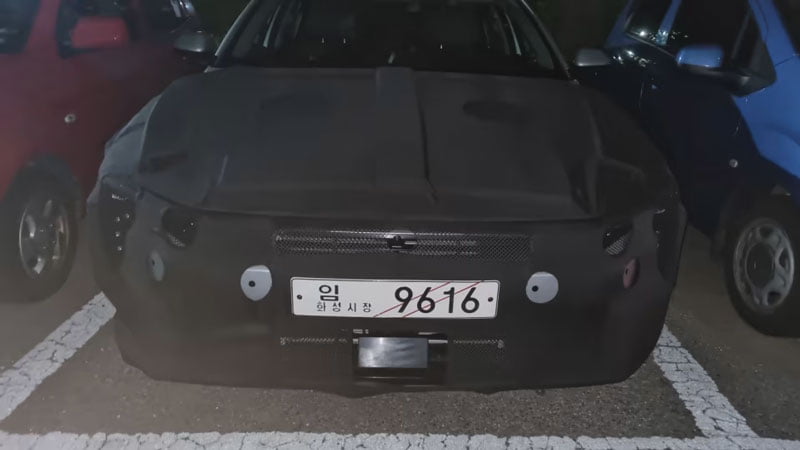 dau-xe-kia-k3-2024-bat-gap-khi-dang-chay-thu-powersteam