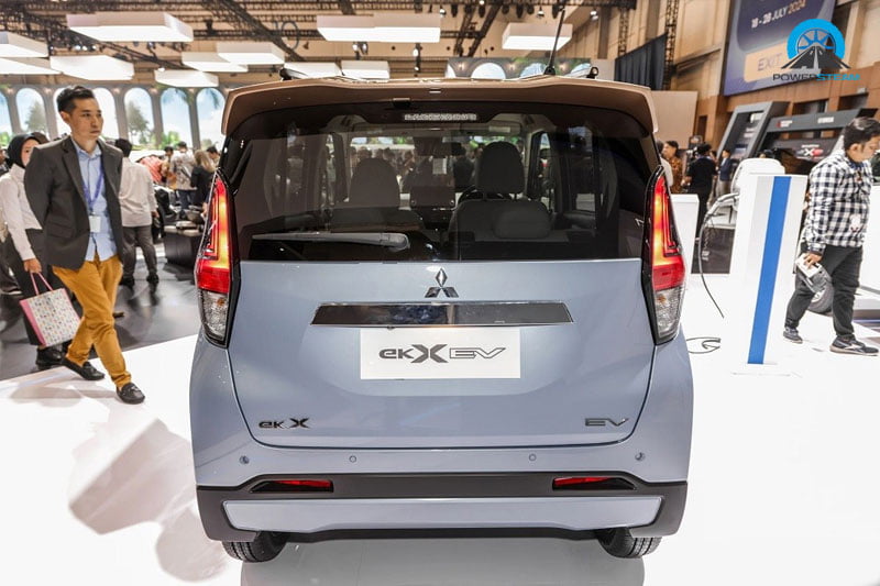 duoi-xe-dien-mitsubishi-ek-x-ev-ra-mat-powersteam