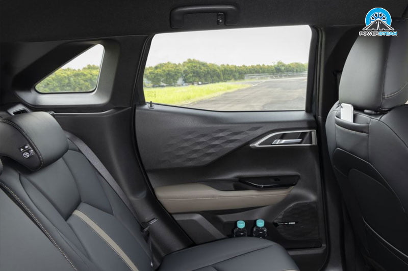 ghe-ngoi-mitsubishi-xforce-ra-mat-powersteam