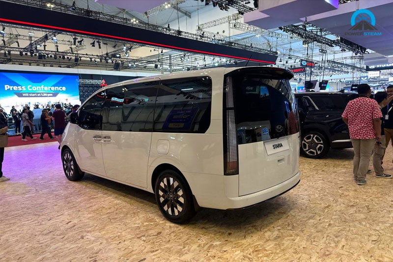 hong-xe-hyundai-staria-2023-powersteam