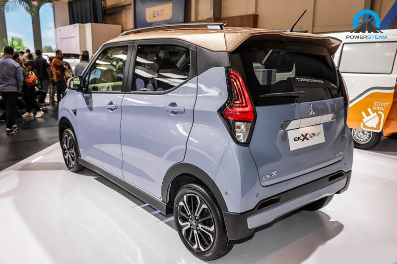 hong-xe-xe-dien-mitsubishi-ek-x-ev-ra-mat-powersteam