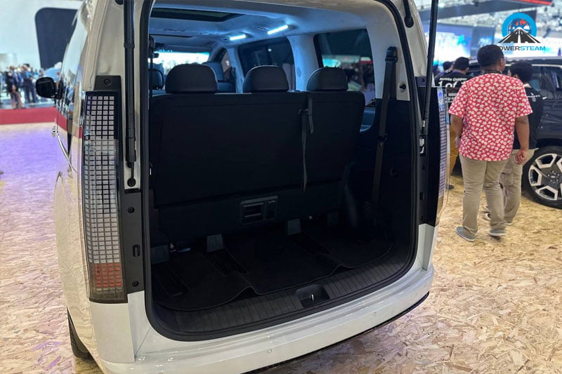 khoang-hanh-ly-hyundai-staria-2023-powersteam