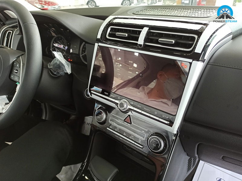 man-hinh-hyundai-creta-nhan-uu-dai-kep-powersteam