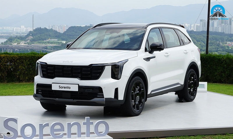 mau-trang-kia-sorento-2024-chinh-thuc-ra-mat-powersteam