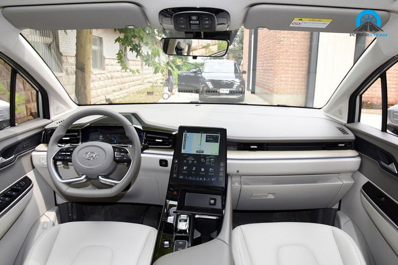 noi-that-mau-mpv-hyundai-custo-powersteam