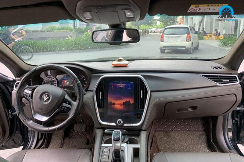 noi-that-sedan-hang-e-vinfast-lux-a2-0-powersteam