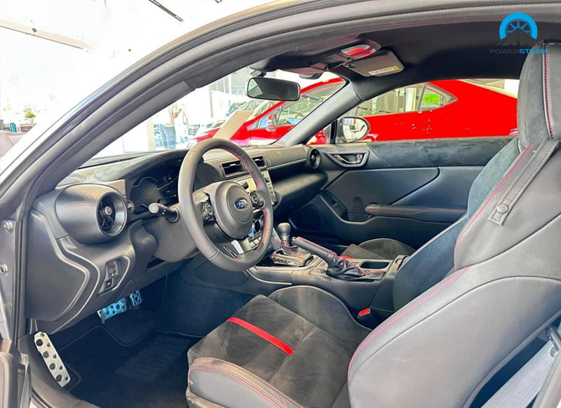 noi-that-subaru-brz-giam-gia-thang-8-powersteam