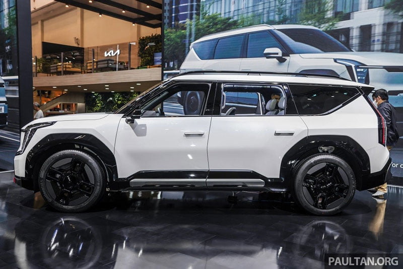 than-xe-kia-ev9-gt-line-2024-ra-mat-dna-powersteam