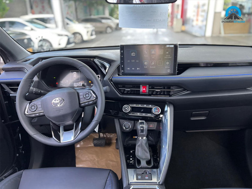 khoang-lai-toyota-yaris-cross-2023-ra-mat-viet-nam-powrsteam