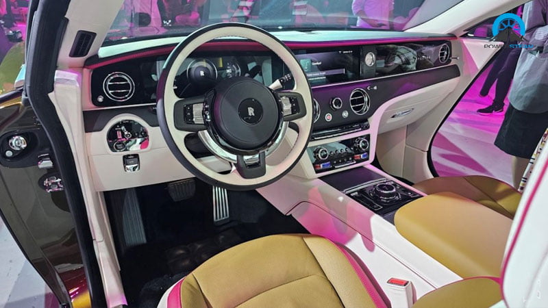 noi-that-rolls-royce-spectre-ra-mat-malaysia-powersteam