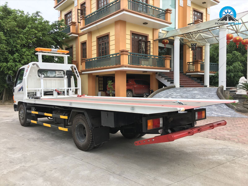 cuu-ho-o-to-gap-nan-kien-giang-powersteam