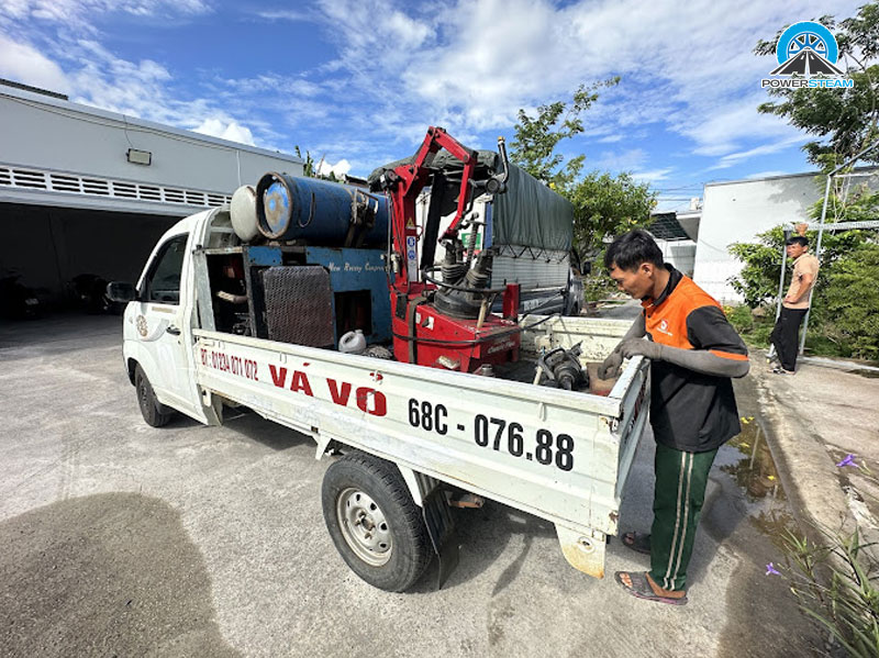 cuu-ho-o-to-kien-giang-bao-quoc-powersteam