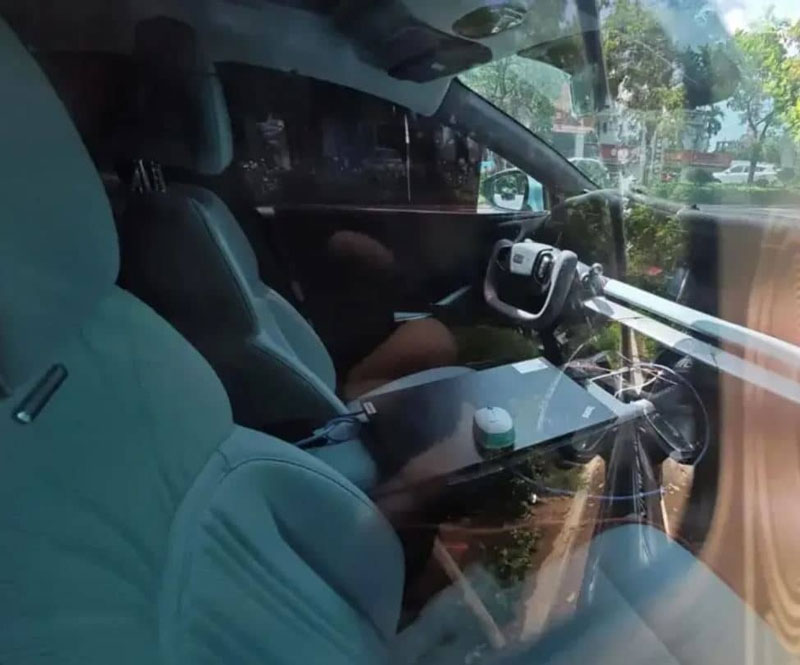 geely-galaxy-e8-lo-dien7--powersteam