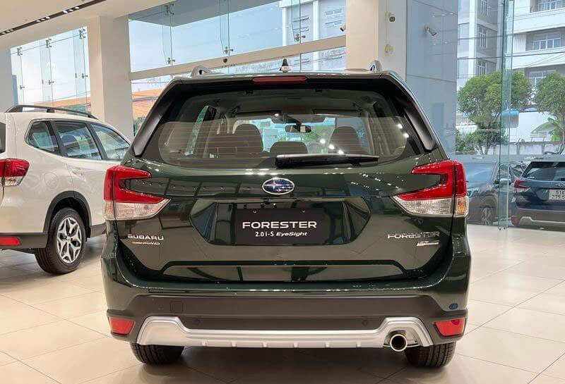 subaru-forester-giam-gia-thang-10-3-powersteam