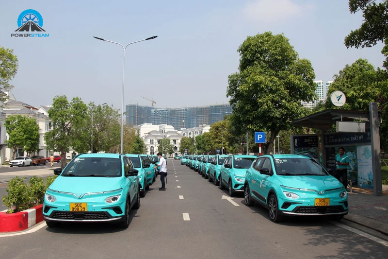 Taxi-binh-tan-xanh-sm-powersteam
