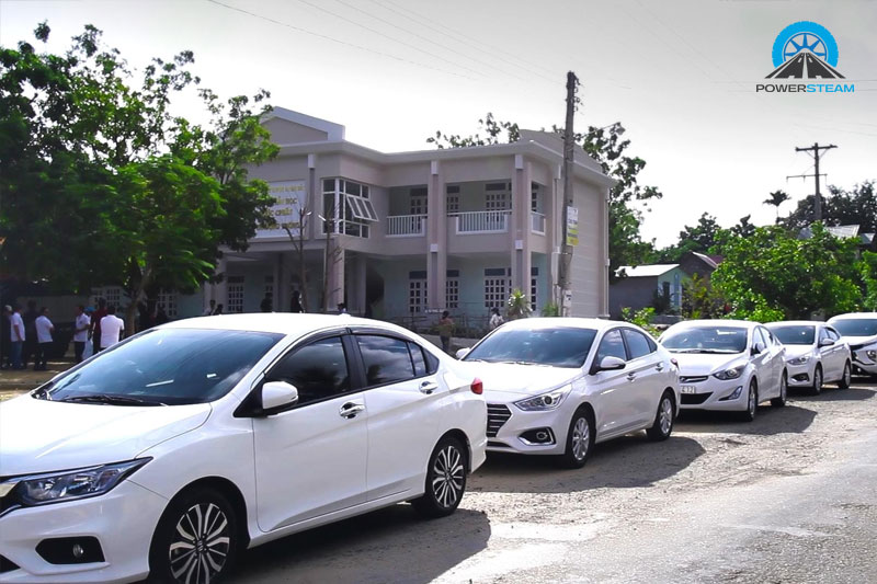 Taxi-thuan-nam-gia-re-powersteam