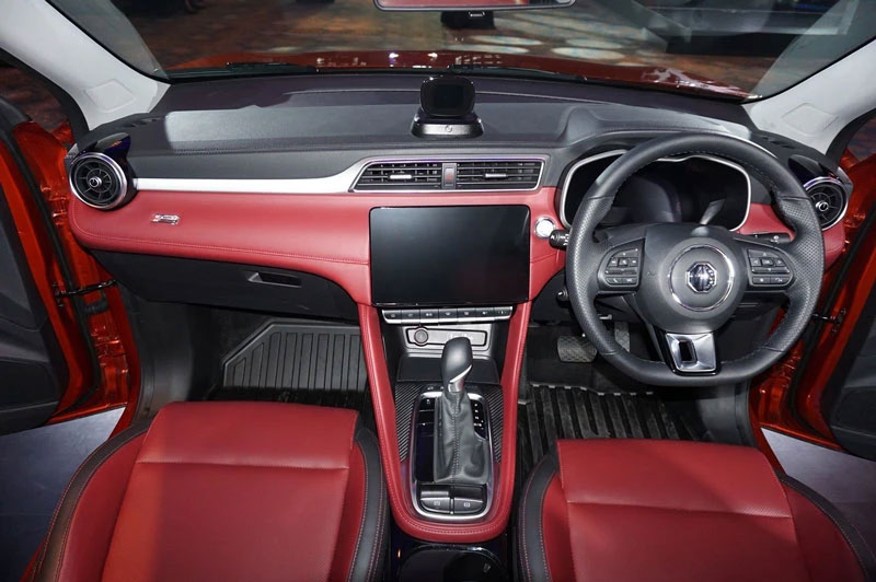 Khoang-lai-mg-astor-2025-ra-mat-powersteam